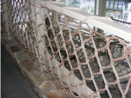 Knotted Decorative Nautical Netting & Rope for Deck Railing